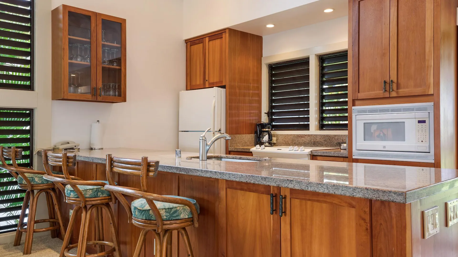 Apartment Kiahuna Plantation Resort Kauai By Outrigger Koloa United States